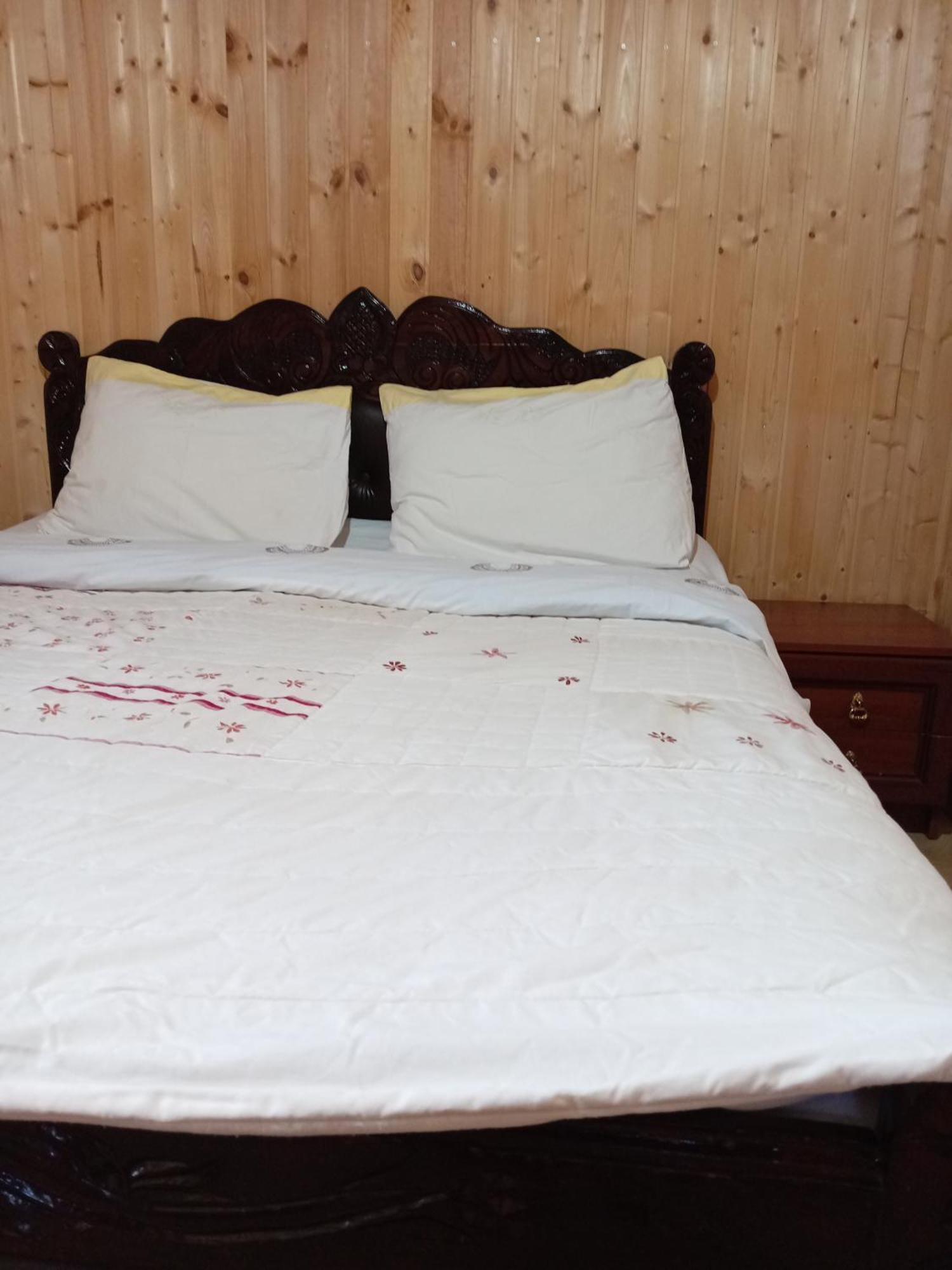Hotel Stone House Marexi Adishi Exterior foto